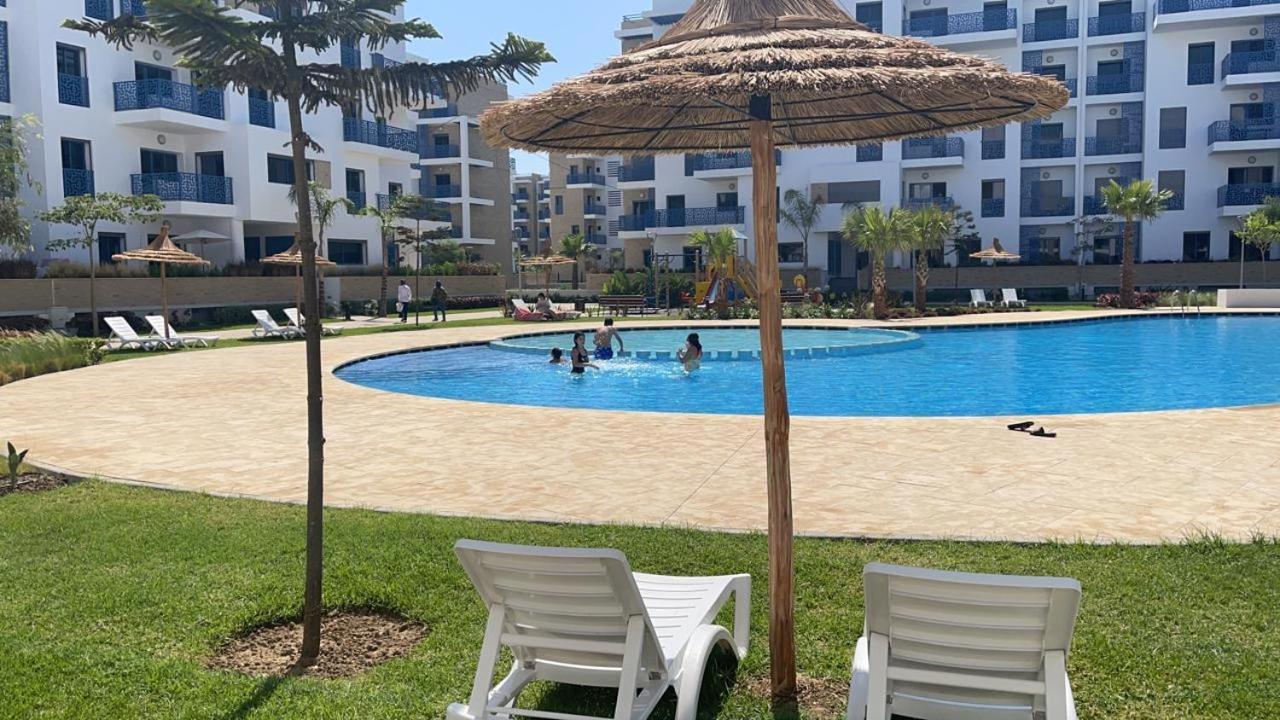 Appartement De Luxe Avec Piscine A 5 Min De La Plage Мартил Екстериор снимка