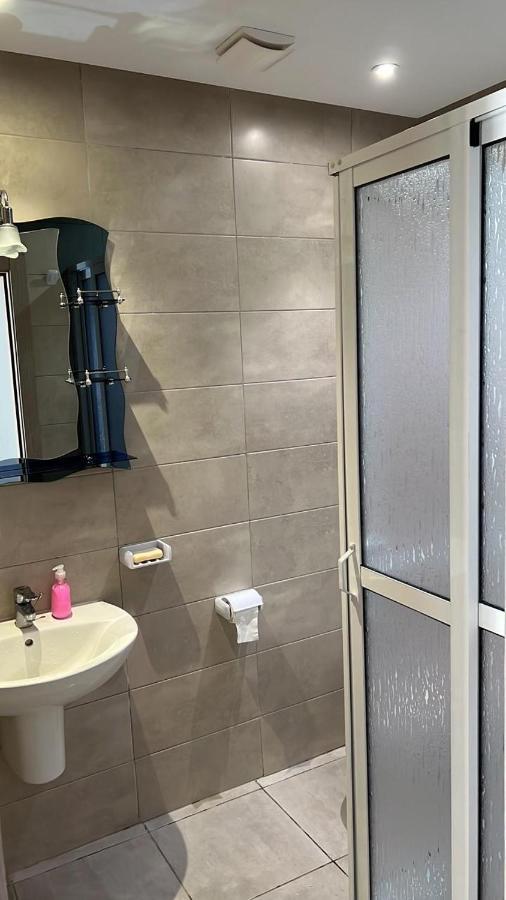 Appartement De Luxe Avec Piscine A 5 Min De La Plage Мартил Екстериор снимка